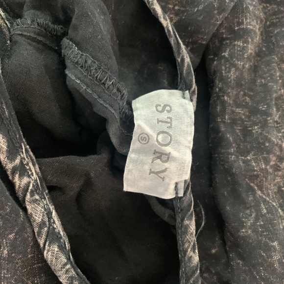 Take it to Go jumpsuit - Picture 2 of 4